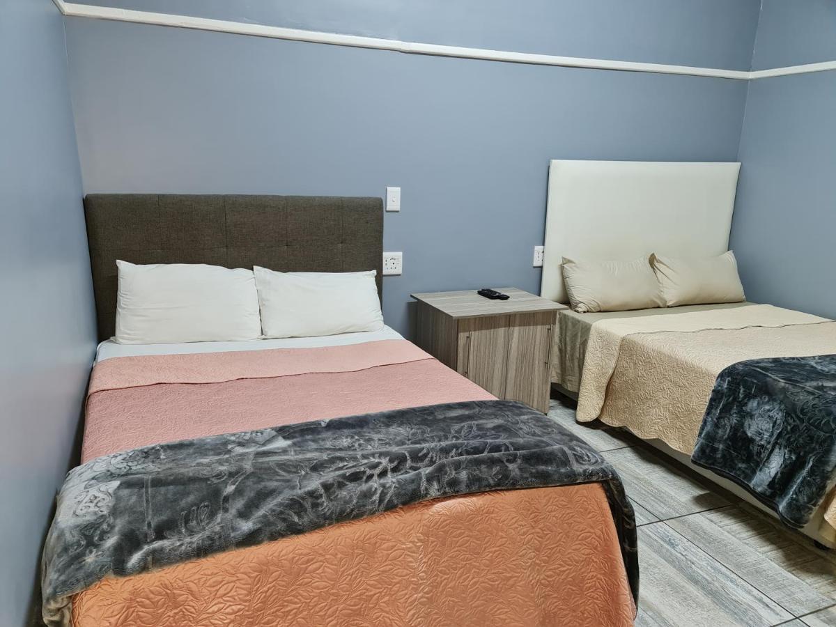 Hasate Guest House 10 Florence Street Oakdale Belliville 7530 Cape Town South African Buitenkant foto