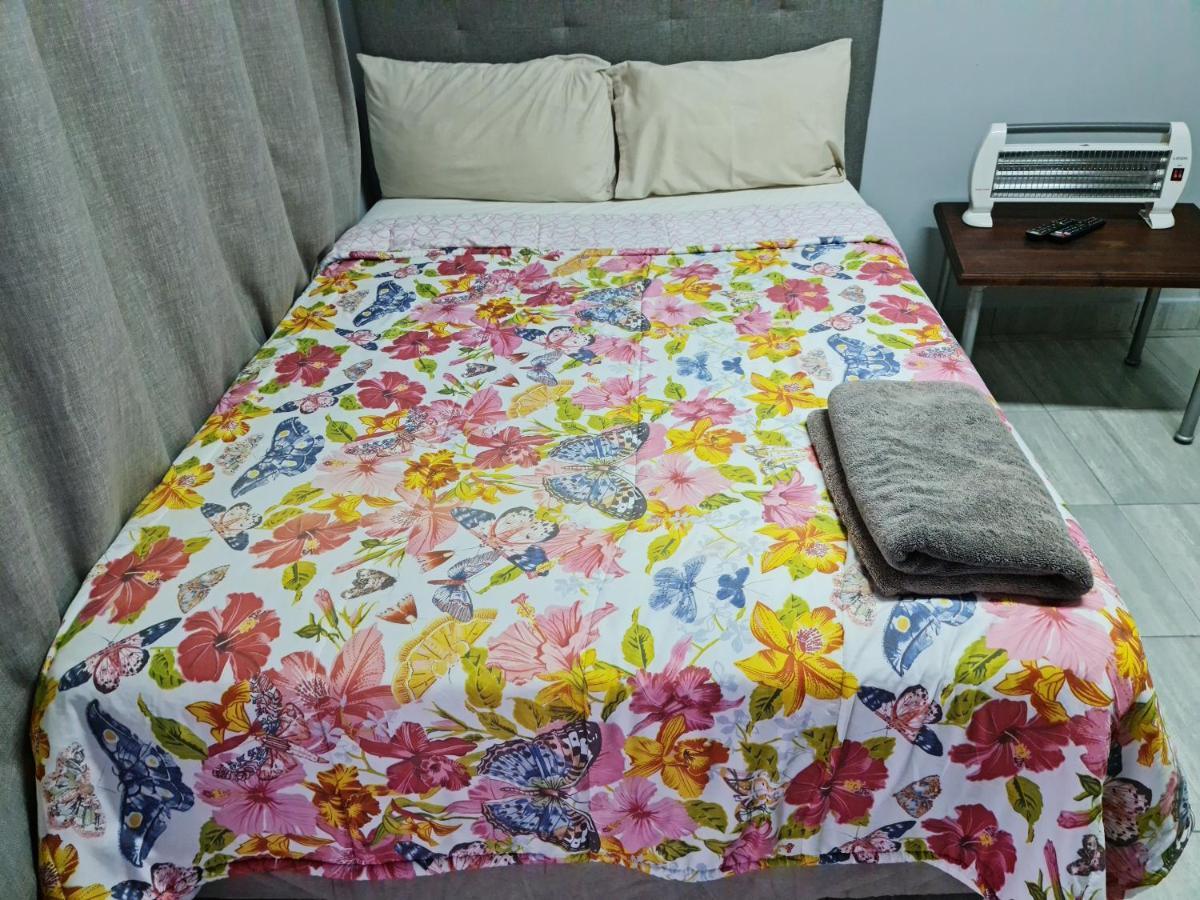 Hasate Guest House 10 Florence Street Oakdale Belliville 7530 Cape Town South African Buitenkant foto
