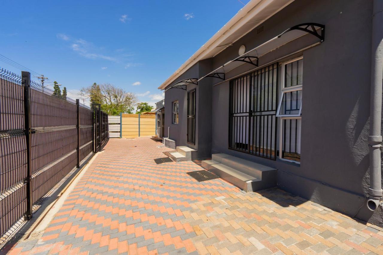 Hasate Guest House 10 Florence Street Oakdale Belliville 7530 Cape Town South African Buitenkant foto