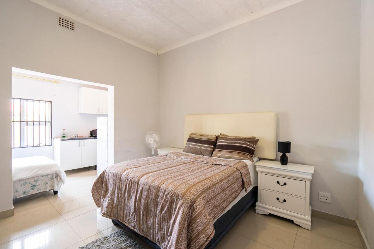 Hasate Guest House 10 Florence Street Oakdale Belliville 7530 Cape Town South African Buitenkant foto