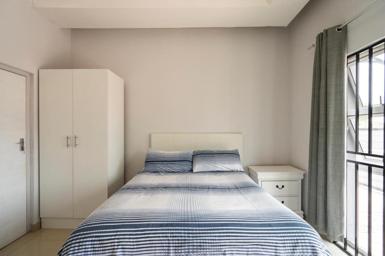 Hasate Guest House 10 Florence Street Oakdale Belliville 7530 Cape Town South African Buitenkant foto