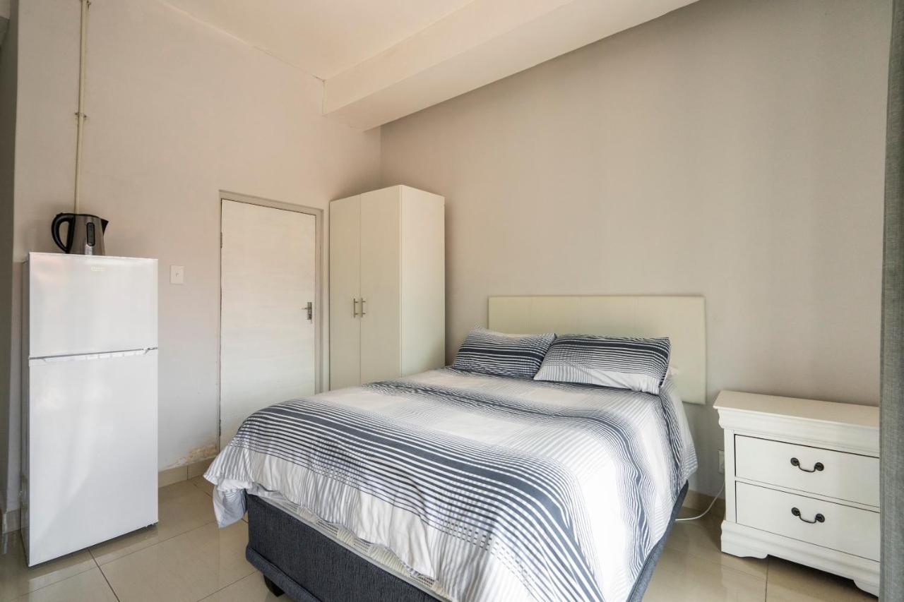 Hasate Guest House 10 Florence Street Oakdale Belliville 7530 Cape Town South African Buitenkant foto