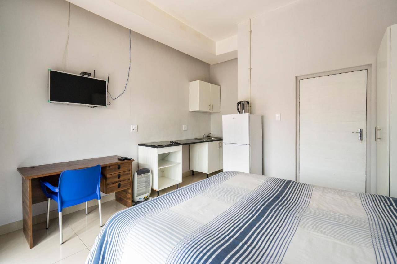 Hasate Guest House 10 Florence Street Oakdale Belliville 7530 Cape Town South African Buitenkant foto