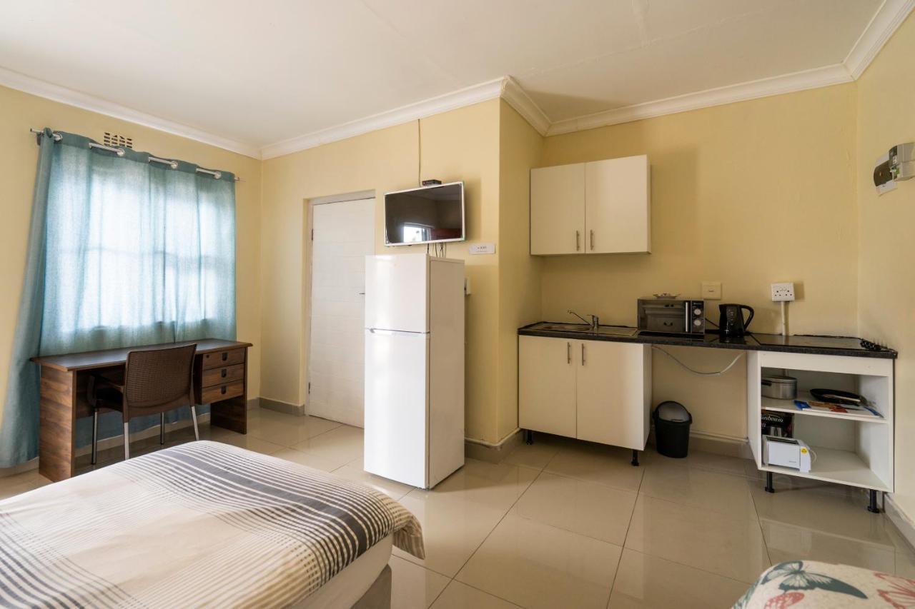 Hasate Guest House 10 Florence Street Oakdale Belliville 7530 Cape Town South African Buitenkant foto