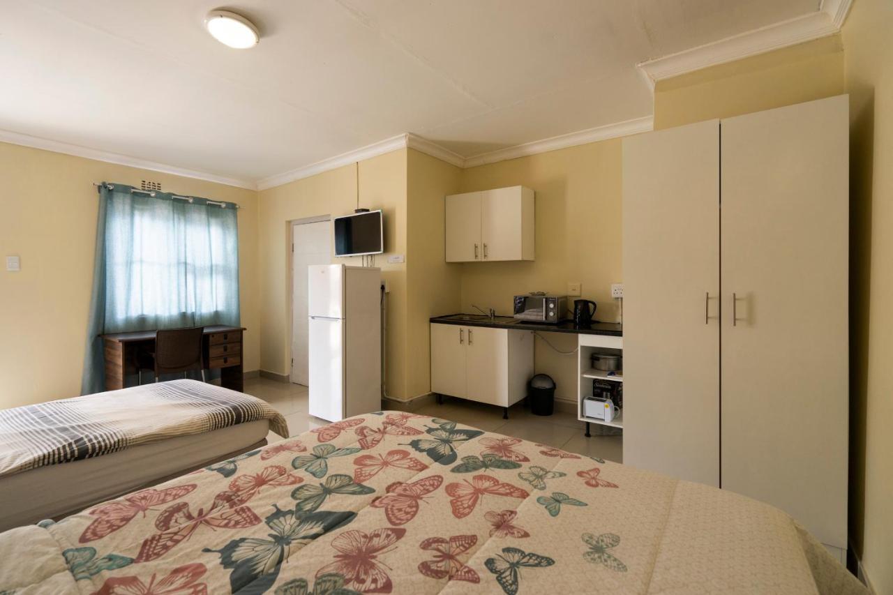 Hasate Guest House 10 Florence Street Oakdale Belliville 7530 Cape Town South African Buitenkant foto