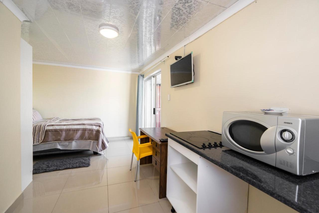 Hasate Guest House 10 Florence Street Oakdale Belliville 7530 Cape Town South African Buitenkant foto